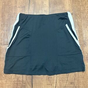 Lohla Sport Los Angeles | Black Golf Skort | Size Small | Built-In Shorts